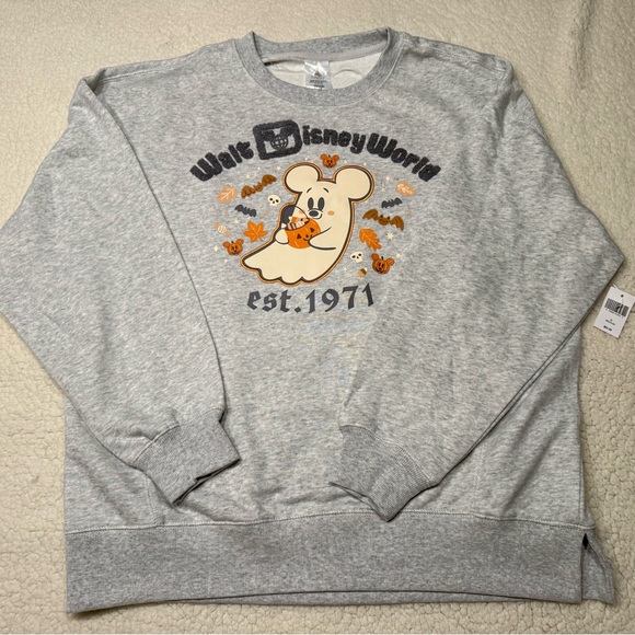 Disney Gray Cutie Ghost Halloween Sweatshirt Size Medium - Picture 1 of 3